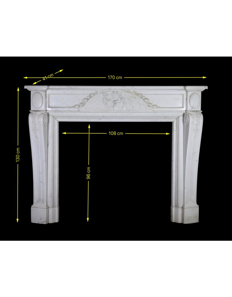 Maison Leon Van den Bogaert Monumentale Pariser Vintage-Kaminumrandung aus Carrara-Marmor