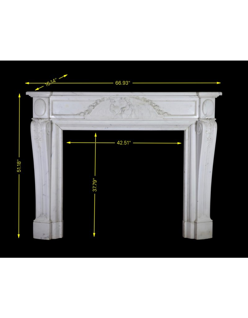 Maison Leon Van den Bogaert Monumentale Pariser Vintage-Kaminumrandung aus Carrara-Marmor