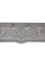Maison Leon Van den Bogaert Feine italienische weiße Vintage-Kaminumrandung aus Marmor
