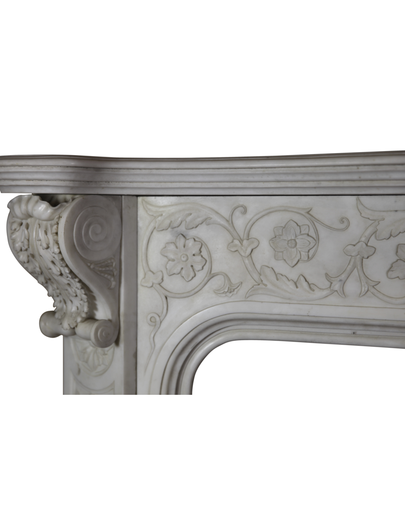 Maison Leon Van den Bogaert Empfindliche Italienischen Weinlese Statuarisch Weißer Marmor Kamin