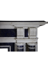 Maison Leon Van den Bogaert Monumentale antike Pariser Kaminumrandung aus Marmor