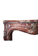 Maison Leon Van den Bogaert Klassisch elegante antike französische Kaminumrandung aus Marmor aus dem 18. Jahrhundert