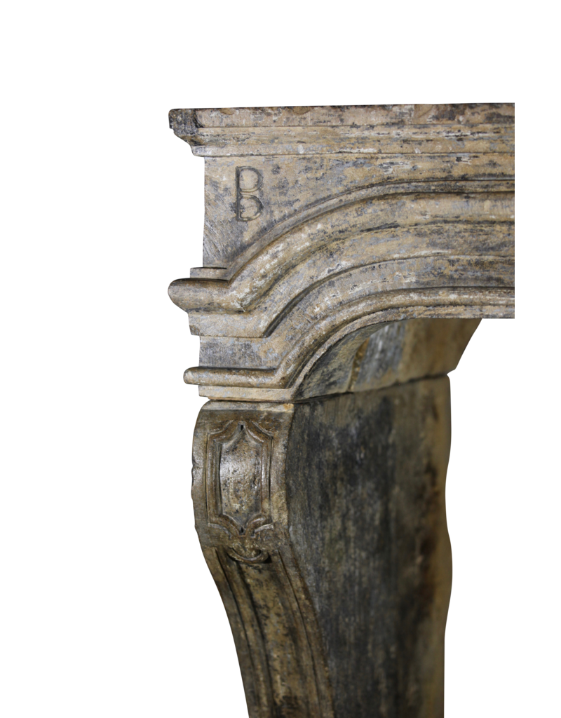 Französisch Landhausstil Des 17. Jahrhunderts Periode Kalkstein Kamin Maske