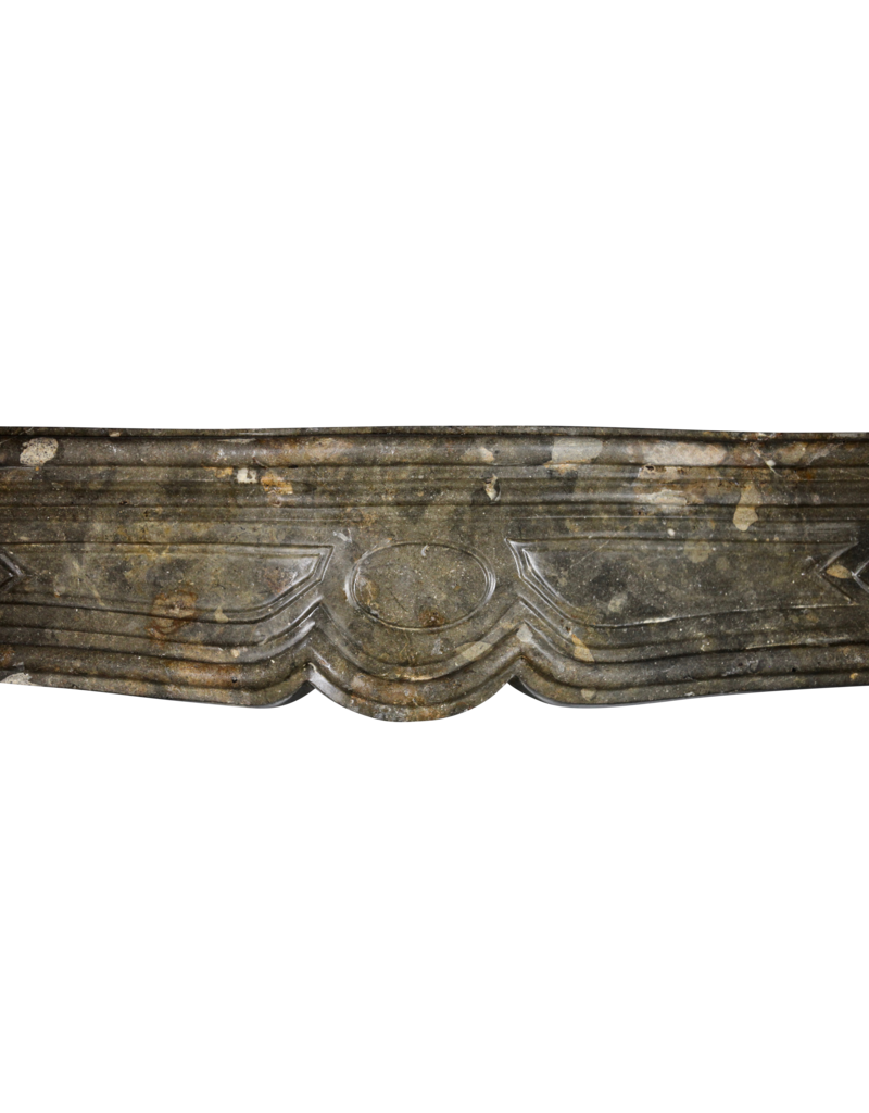 17. Jahrhundert Chique Französisch Antike Kamin Maske In Dunkel Fossil Stein