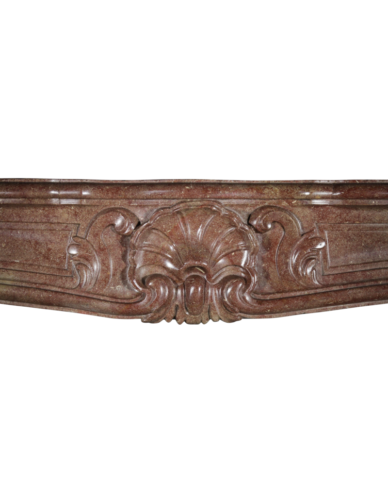 Maison Leon Van den Bogaert Klassisch elegante französische Vintage-Kaminumrandung aus Hartstein