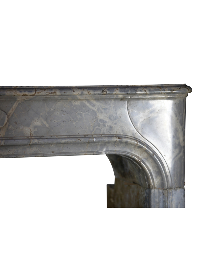 Maison Leon Van den Bogaert 17th Century Louis XIV Timeless French Vintage Marble Stone Antique Fireplace