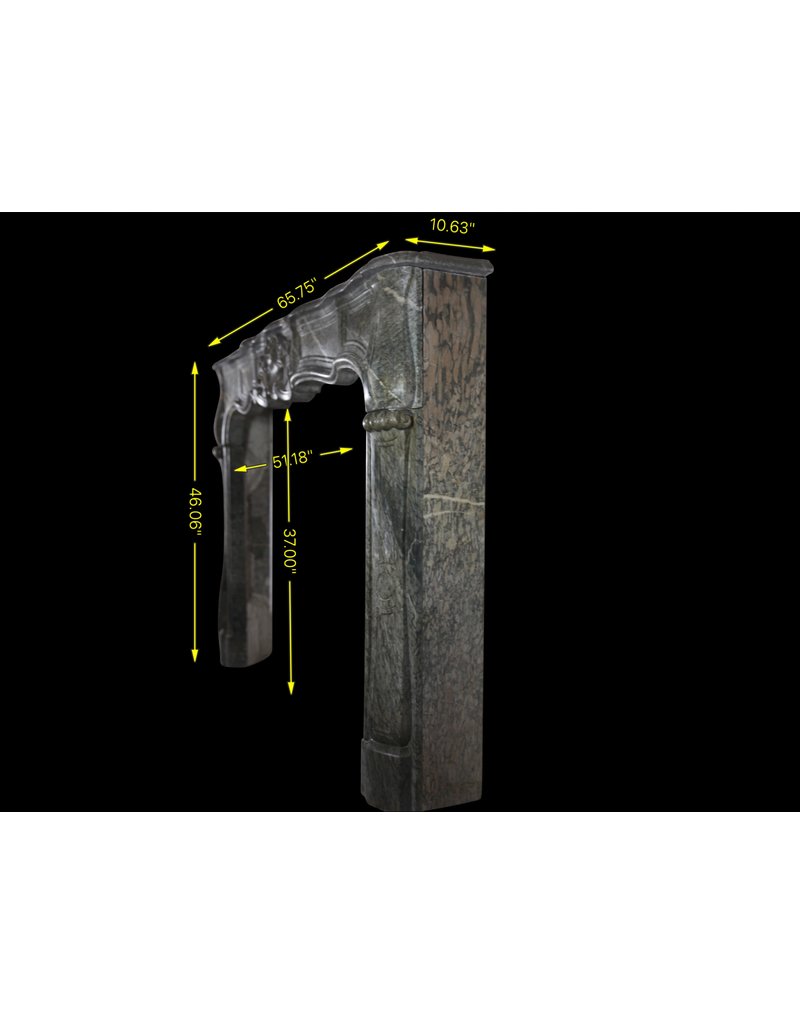 Maison Leon Van den Bogaert Antike französische Kaminumrandung aus Campan-Vert-Marmor