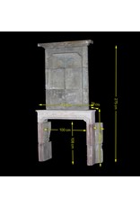 Maison Leon Van den Bogaert Französische Kaminumrandung aus Kalkstein aus dem 18. Jahrhundert im Landhausstil
