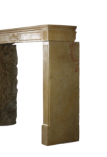 Maison Leon Van den Bogaert Eleganter Zeitloser Vintage Kamin Maske