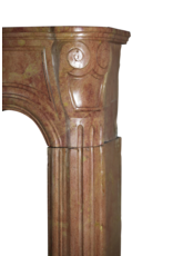 Maison Leon Van den Bogaert Französische Vintage-Kaminumrandung