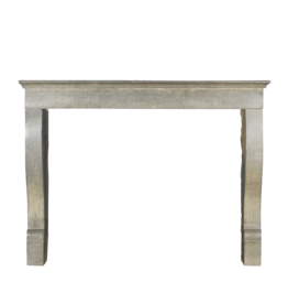 Maison Leon Van den Bogaert Eleganter Französischer Zweifarbiger Hartsteinkamin