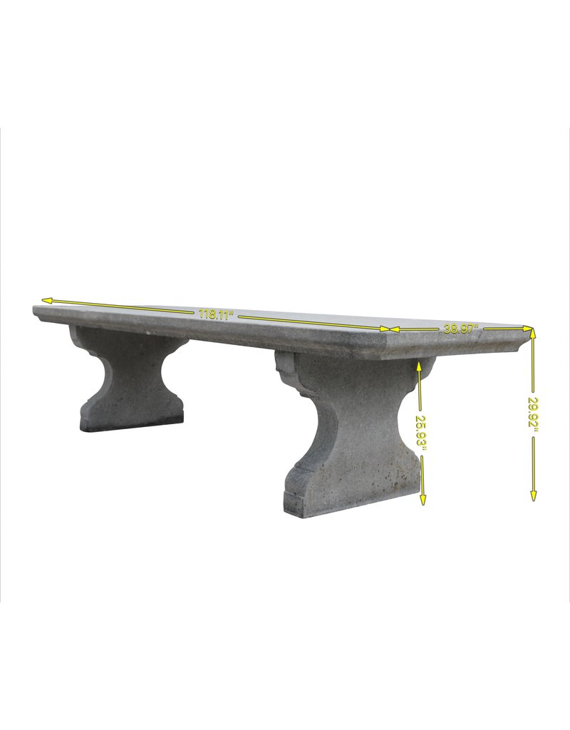 Maison Leon Van den Bogaert Großer belgischer Outdoor-Tisch aus Blaustein