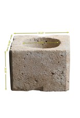 Antiker französischer Brunnenkopfstein