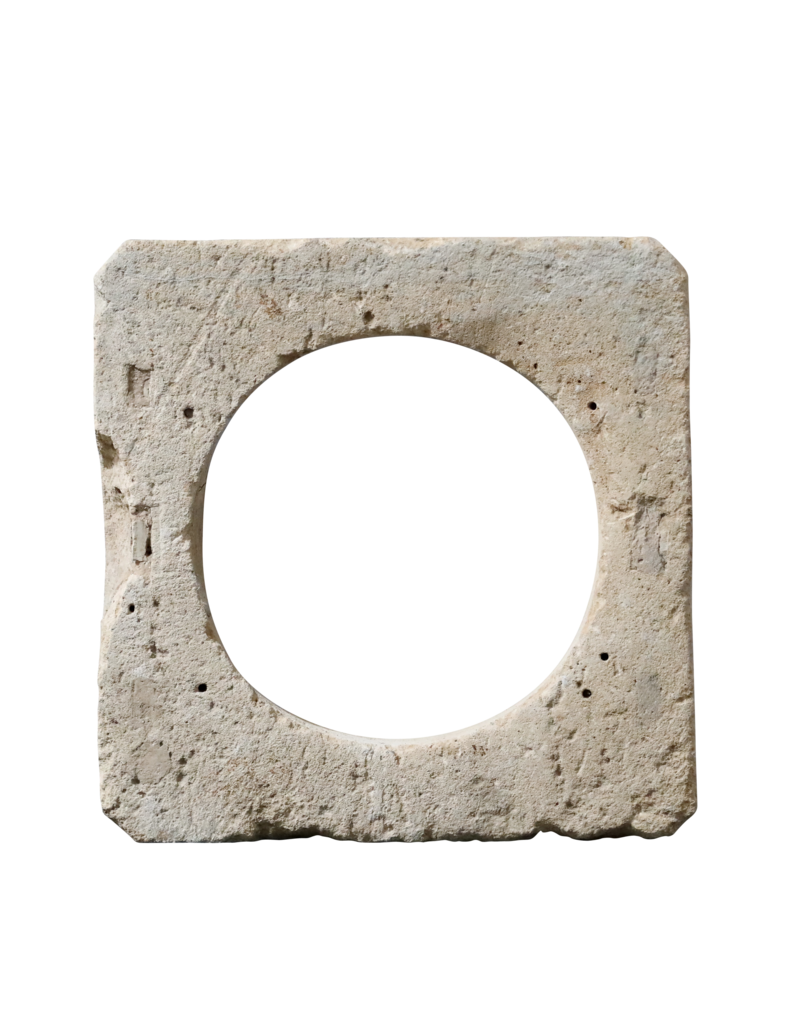 Antiker französischer Brunnenkopfstein