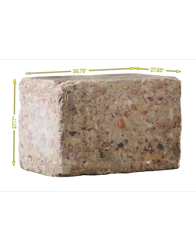 Maison Leon Van den Bogaert Bloc en marbre Brèche d'Alep XVIIIe siècle