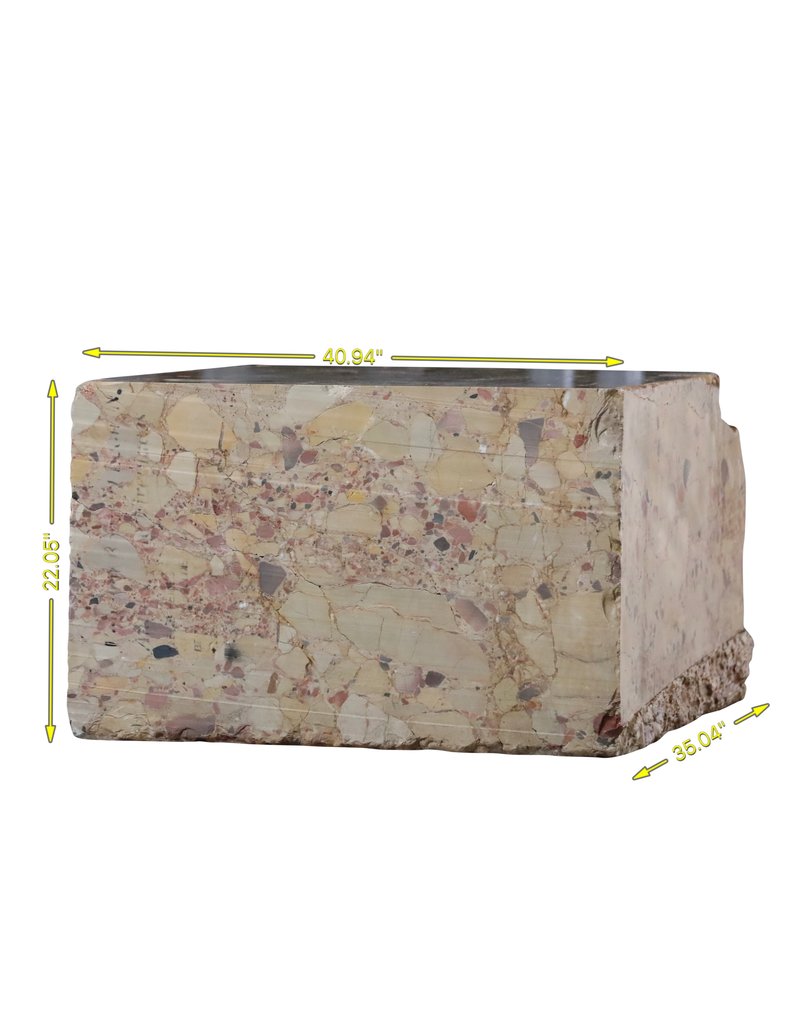 Maison Leon Van den Bogaert Bloc en marbre Brèche d'Alep XVIIIe siècle