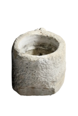 Maison Leon Van den Bogaert Medieval Pot In Limestone