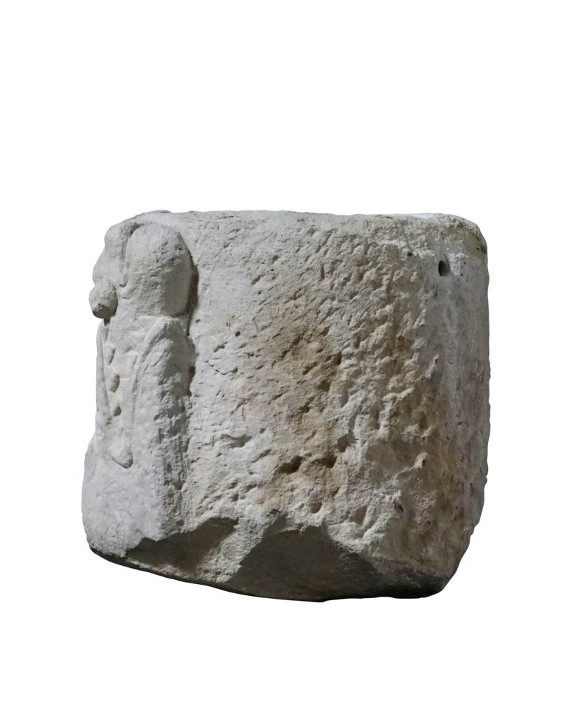 Olla Medieval En Piedra Caliza