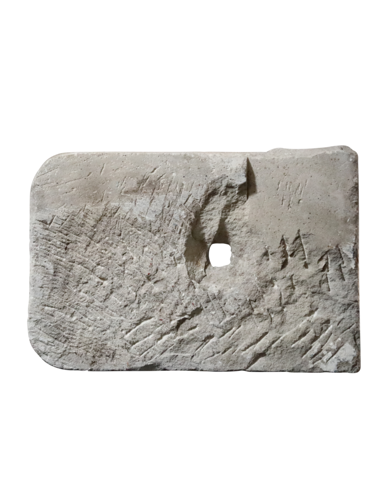 Maison Leon Van den Bogaert Lavabo murale en pierre — état rustique