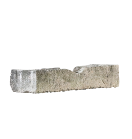Maison Leon Van den Bogaert Rustikales französisches Kalksteintrogfragment
