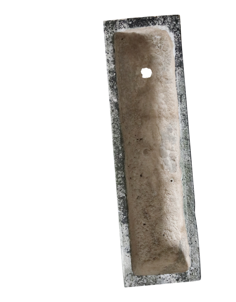 Maison Leon Van den Bogaert Rustiek Frans kalkstenen trogfragment in kalksteen