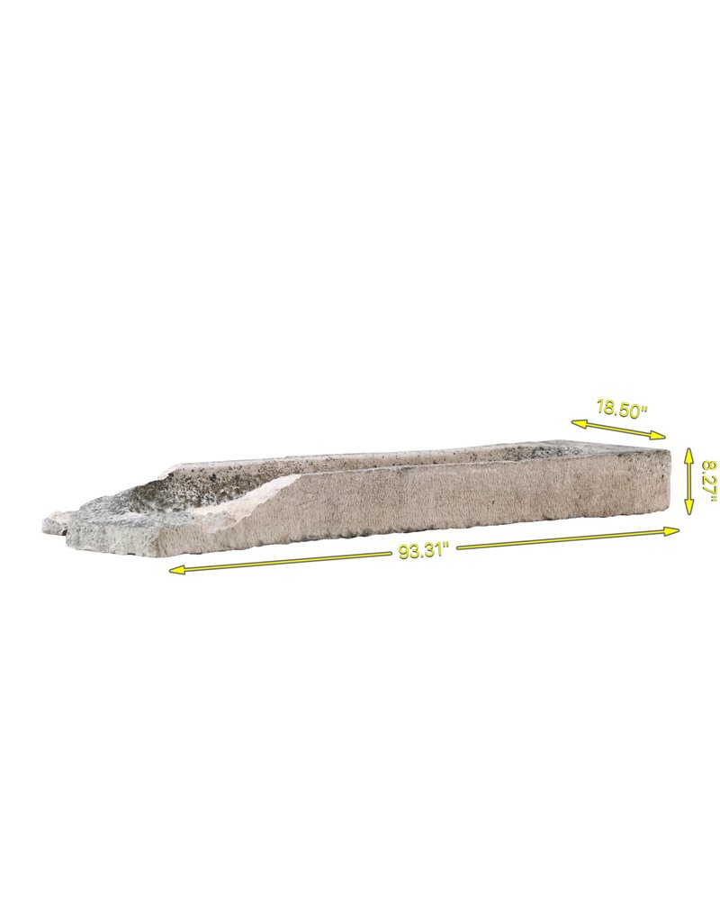Maison Leon Van den Bogaert Trogfragment aus Kalkstein