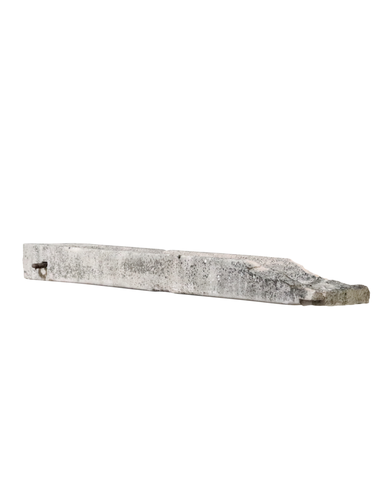 Maison Leon Van den Bogaert Trogfragment aus Kalkstein