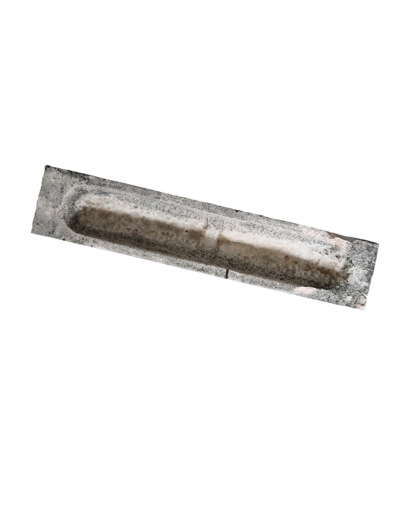 Maison Leon Van den Bogaert Trogfragment aus Kalkstein