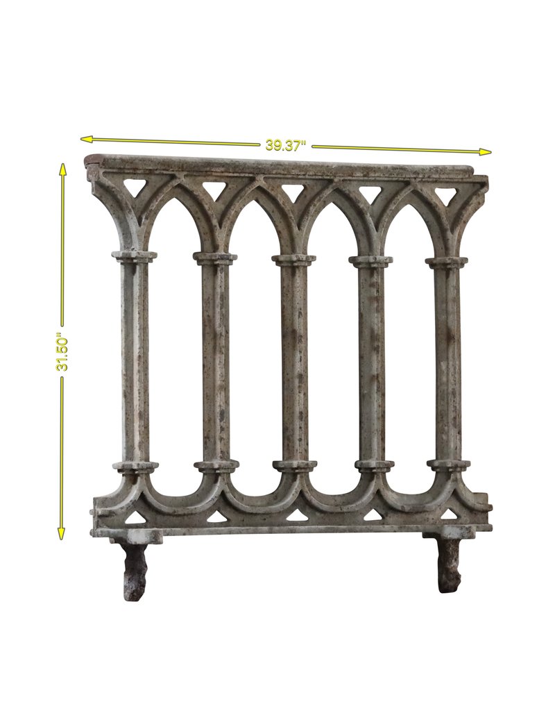 Maison Leon Van den Bogaert Gusseisenbalkon aus gotischen Stil
