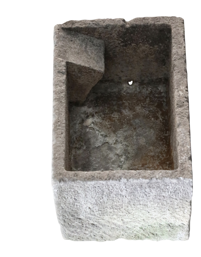 Maison Leon Van den Bogaert Wasserbassin aus hartem Kalkstein