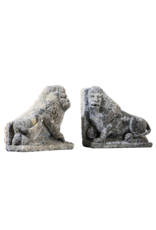Antiguo Par De Leones De Piedra Caliza - The Antique Fireplace Bank