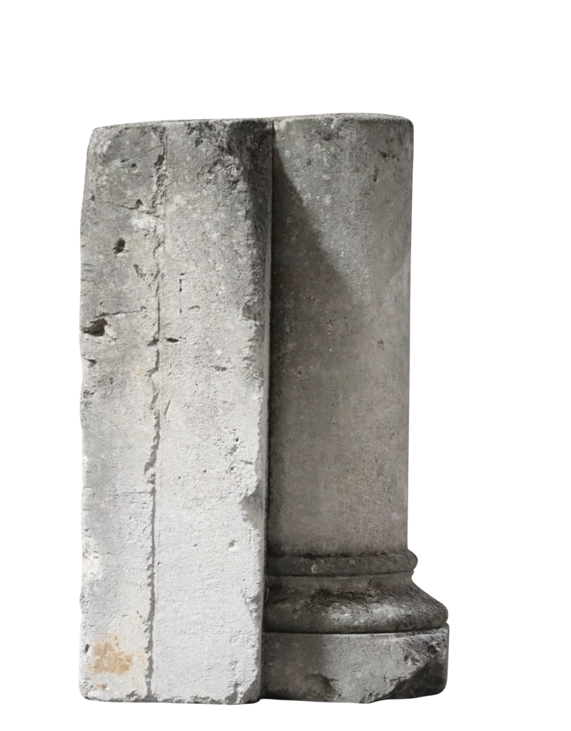 Maison Leon Van den Bogaert Antike Kalksteinsäule