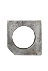 Maison Leon Van den Bogaert Reclaimed Wellhead Stone