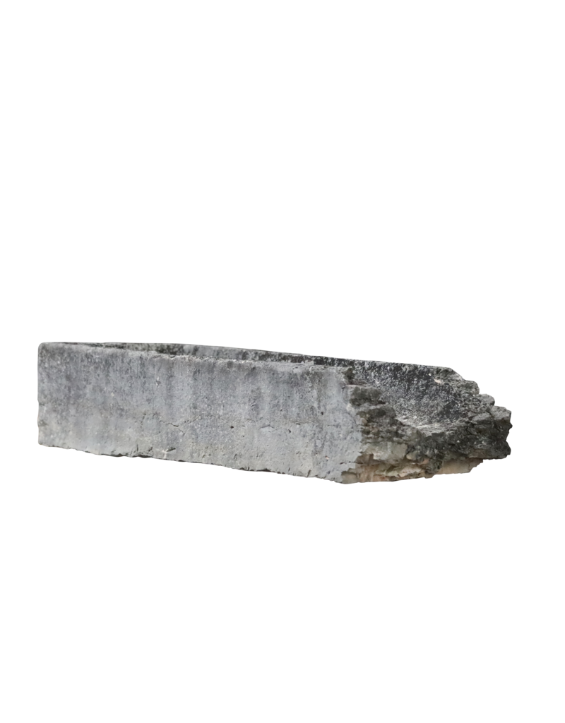 Maison Leon Van den Bogaert Rustikales französisches Kalksteintrogfragment
