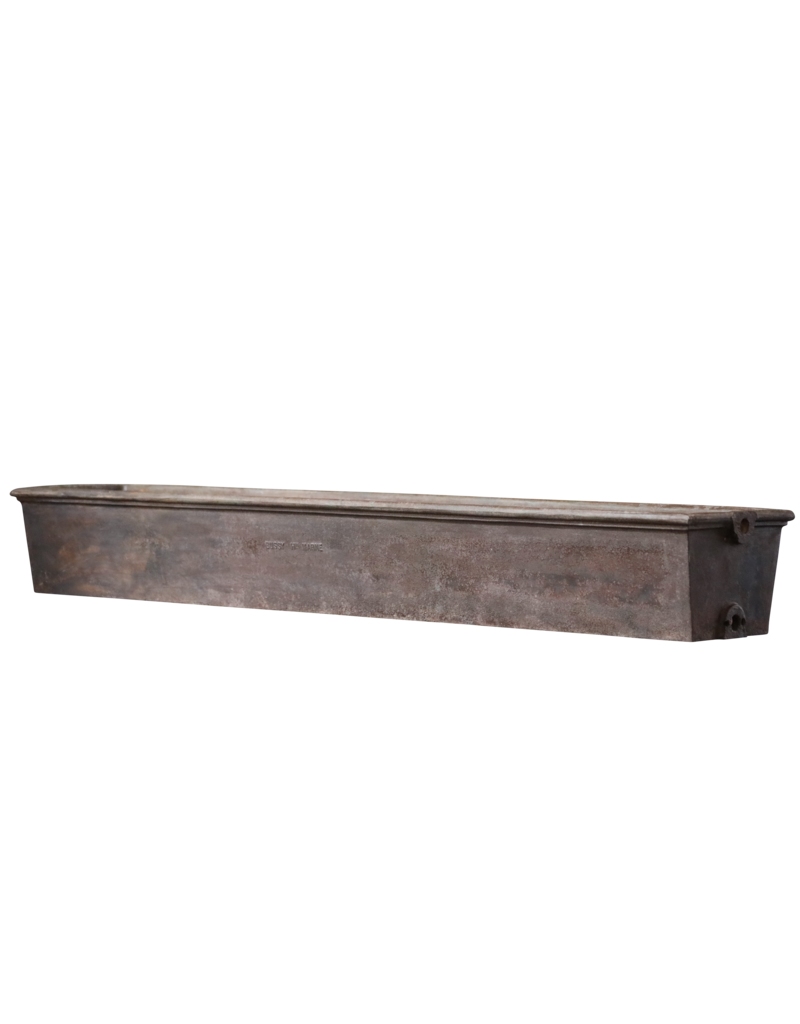 Maison Leon Van den Bogaert Cast Iron Drinking Bassin