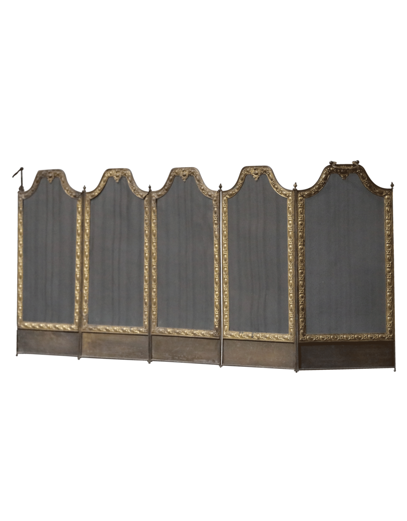 Maison Leon Van den Bogaert Luxus Lebensstil Louis XV Stil Kaminschirm