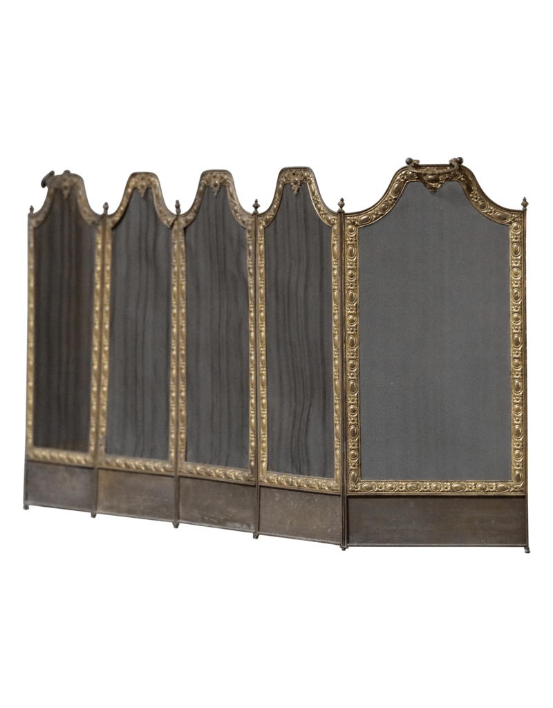Maison Leon Van den Bogaert Luxus Lebensstil Louis XV Stil Kaminschirm