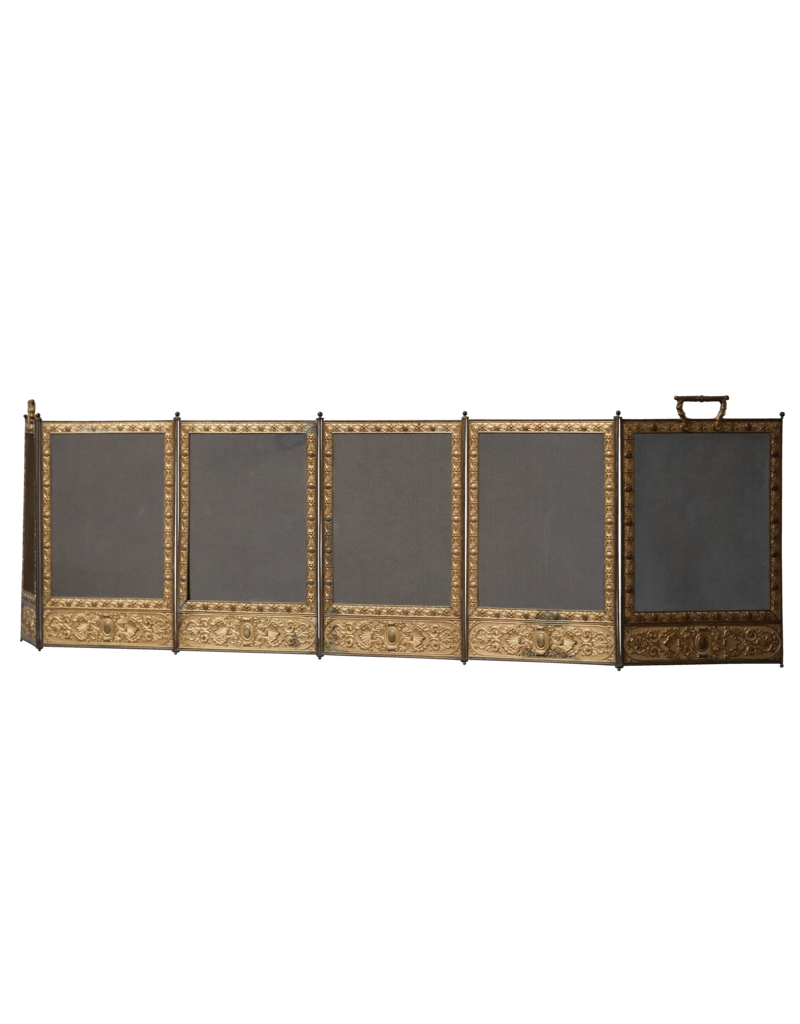 Maison Leon Van den Bogaert Luxus Lebensstil Louis XV Stil Kaminschirm