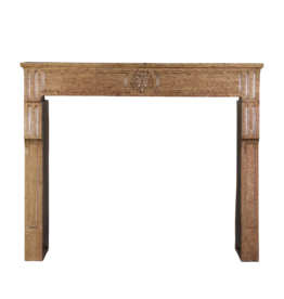 Maison Leon Van den Bogaert Französischer Vintage Steinkamin