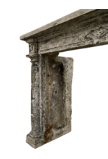 Maison Leon Van den Bogaert Originale Kaminumrandung aus Kalkstein