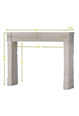 Maison Leon Van den Bogaert Elegante französische Kaminumrandung aus Kalkstein