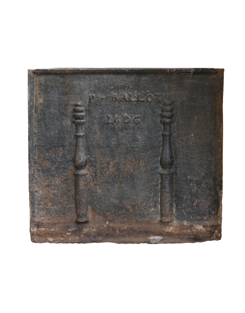 Maison Leon Van den Bogaert Antiker gusseiserner Kaminplatte