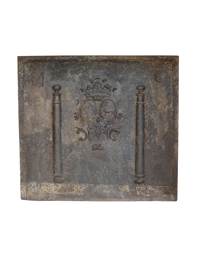 Maison Leon Van den Bogaert Antiker gusseiserner Kaminplatte