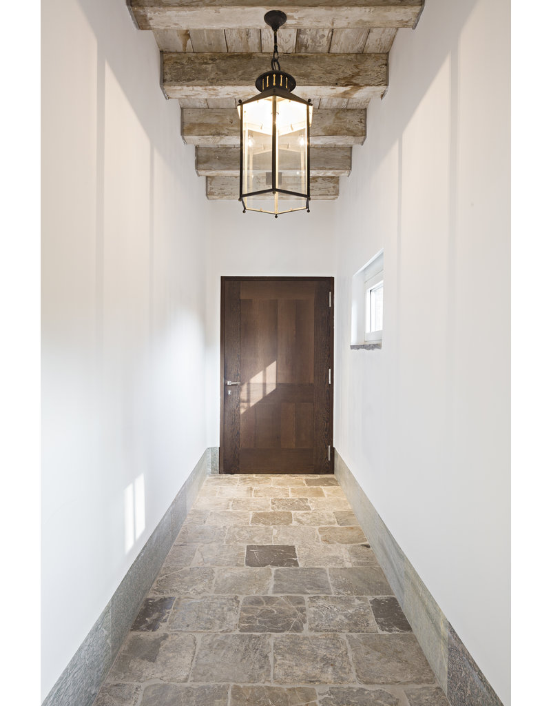 Maison Leon Van den Bogaert Originale mittelalterliche Bodenfliesen aus Spanien