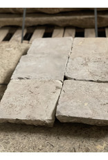Maison Leon Van den Bogaert Originale mittelalterliche Bodenfliesen für ein authentisches Projekt