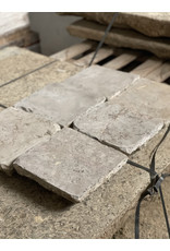Maison Leon Van den Bogaert Originale mittelalterliche Bodenfliesen für ein authentisches Projekt