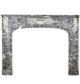 Chique Belgian 18Th Century Vintage Fireplace Surround