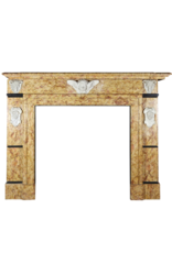 Maison Leon Van den Bogaert Klassische belgische Vintage-Kaminumrandung aus Marmor