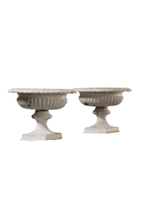 Maison Leon Van den Bogaert Paar französische Vintage-Gartenvasen