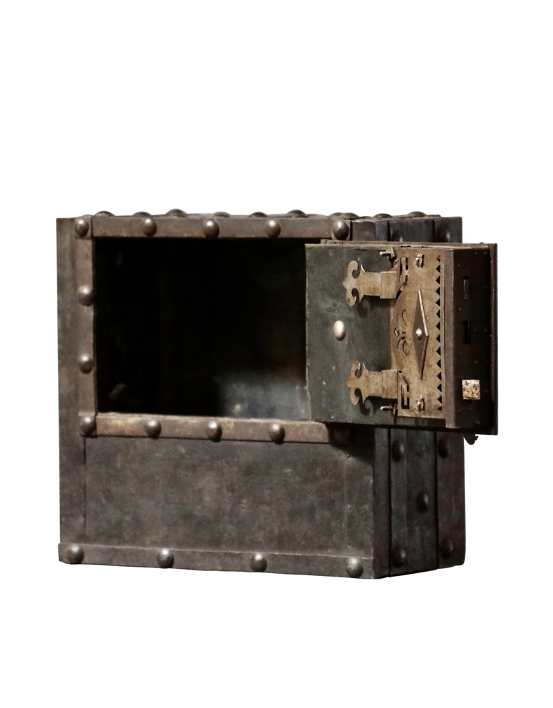 Maison Leon Van den Bogaert Decoratvie Vintage Safe